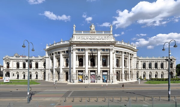 Das Burgtheater