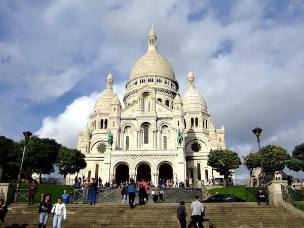Die Stufen von Sacré-Cœur in Montmartre