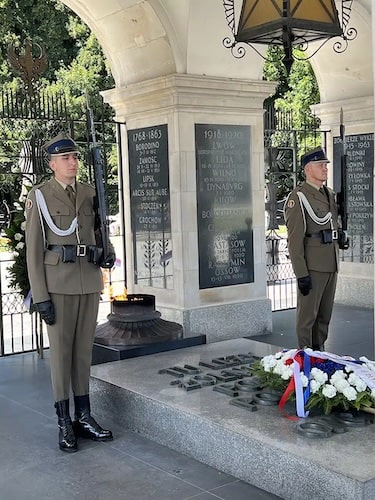 25 tolle Dinge, die man in Warschau tun kann, besuchen Sie den Piłsudski-Platz